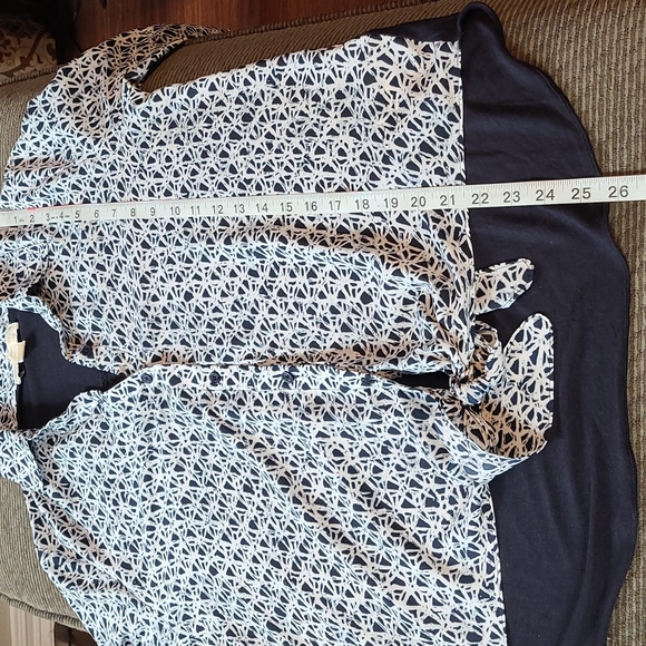 Michael Kors Tie Front Shirt - Picture 11 of 13